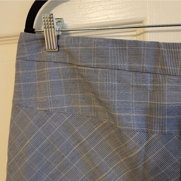 NWOT First Option grey/blue plaid midi skirt - Picture 2 of 7